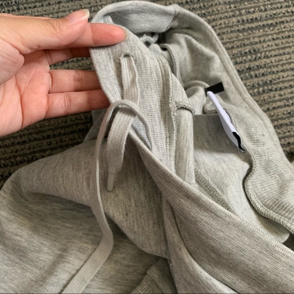 Gymshark ‘Warm Up’ Joggers (XS) - light grey marl - Picture 4 of 9